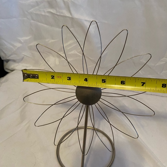 Metal flower Umbra - Picture 4 of 5